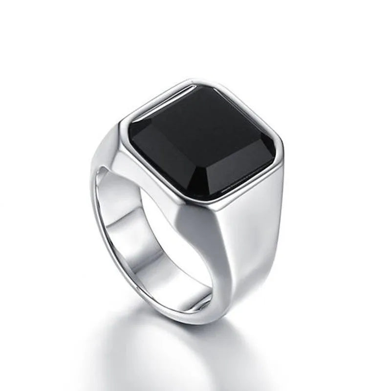 Dark Elegance Ring