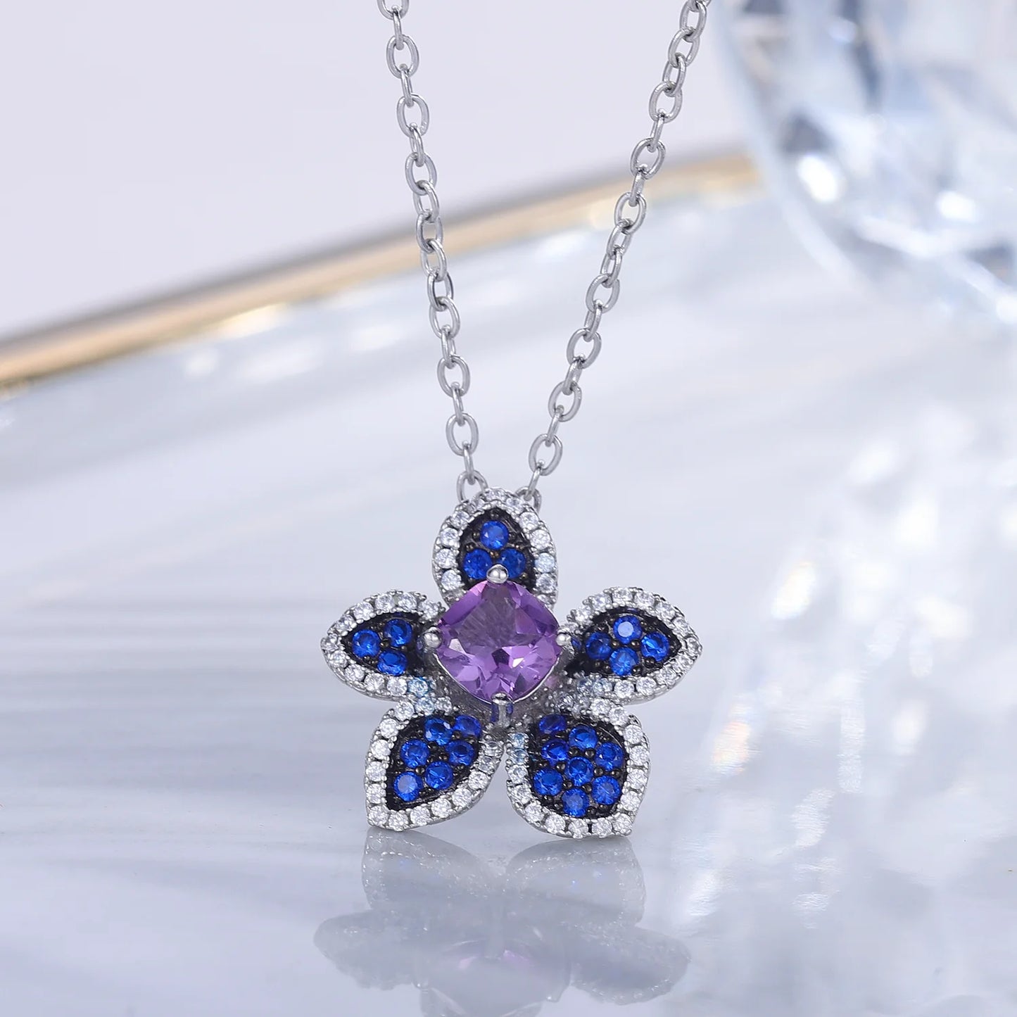 Mini Flower Necklace
