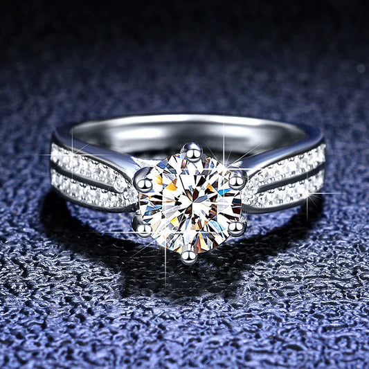 Platinum Ring Sparkling